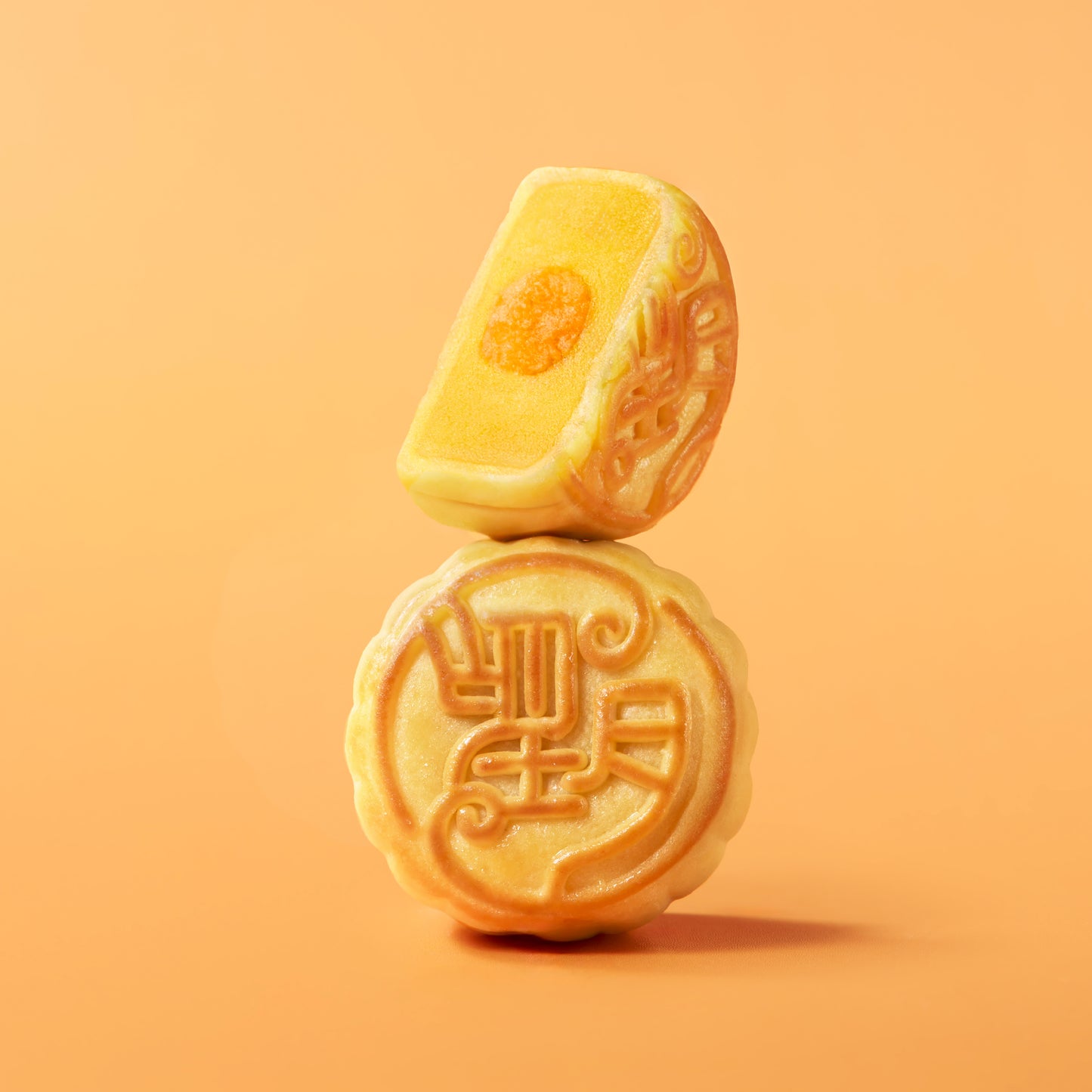 ［中秋禮盒］雜錦禮盒 奶黃及傳統⽉餅 (6入)